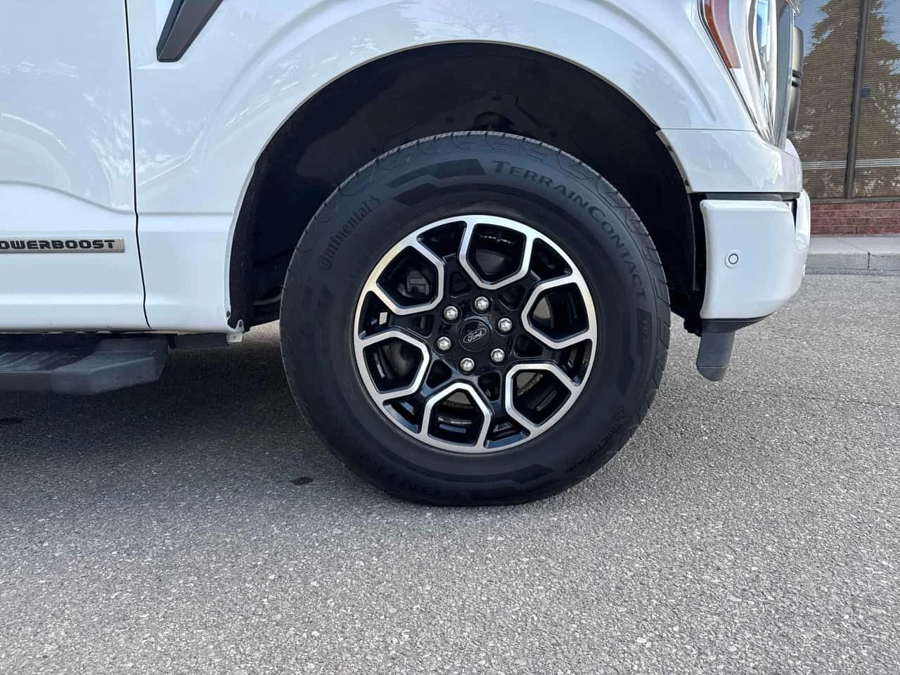 Ford F150 * LARIAT * ПОДГРЕВ* ОБДУХВАНЕ* ПАНОРАМА* КОЖА* , снимка 6 - Автомобили и джипове - 54455048