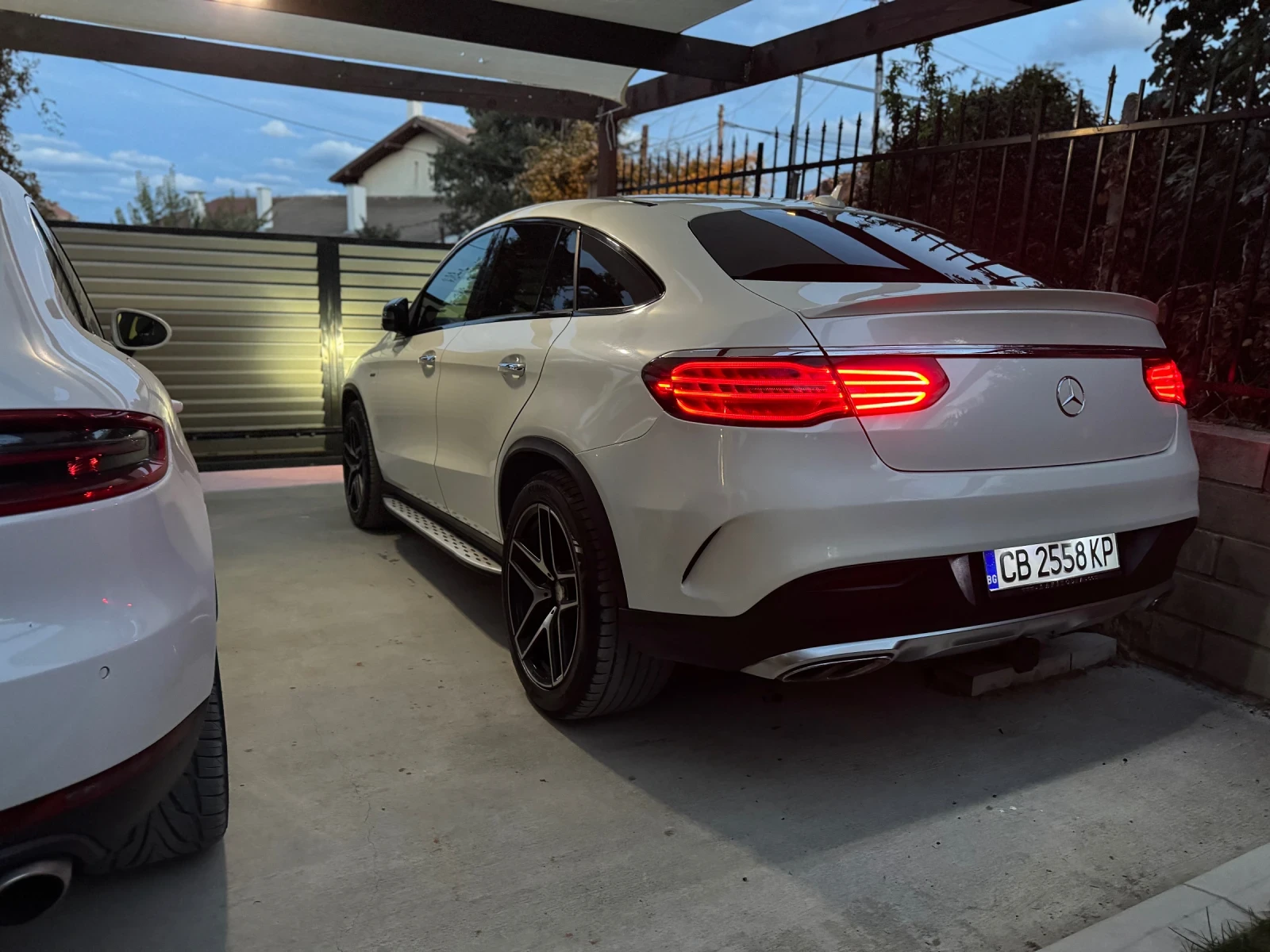 Mercedes-Benz GLE 450 AMG, снимка 4 - Автомобили и джипове - 54745189