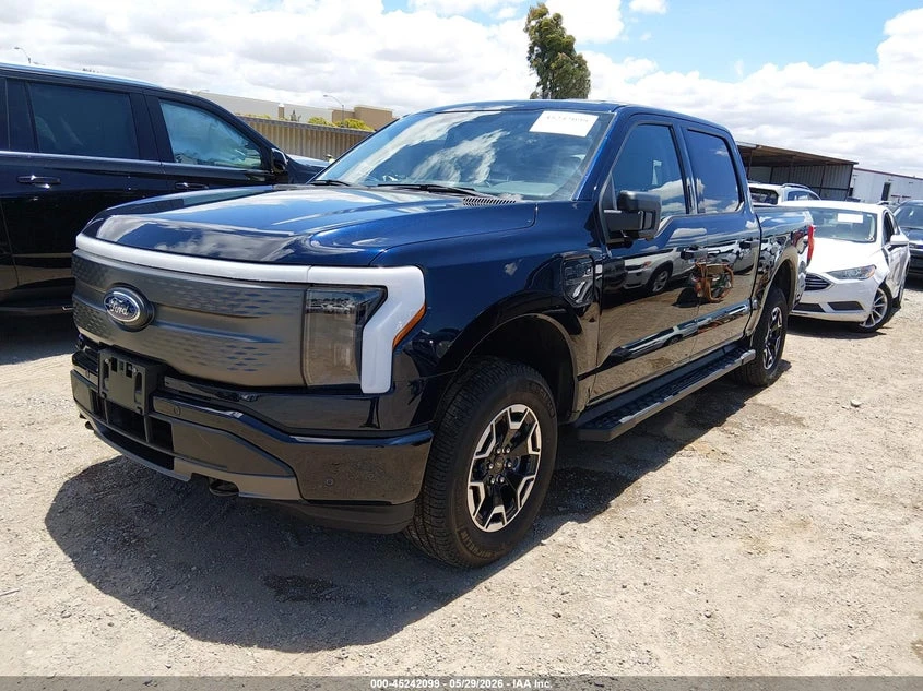 Ford F150 F-150 Lightning Xlt, снимка 2 - Автомобили и джипове - 54799373