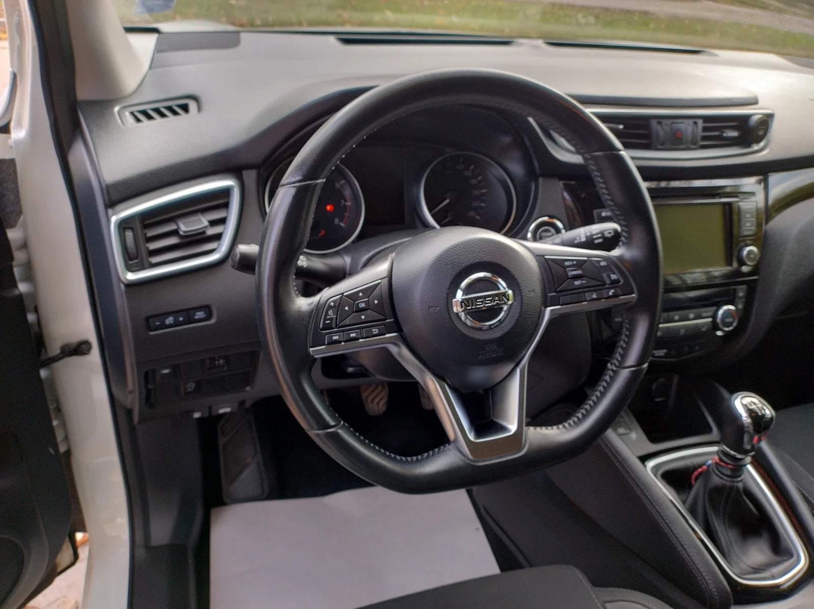 Nissan Qashqai j11, снимка 6 - Автомобили и джипове - 55016266