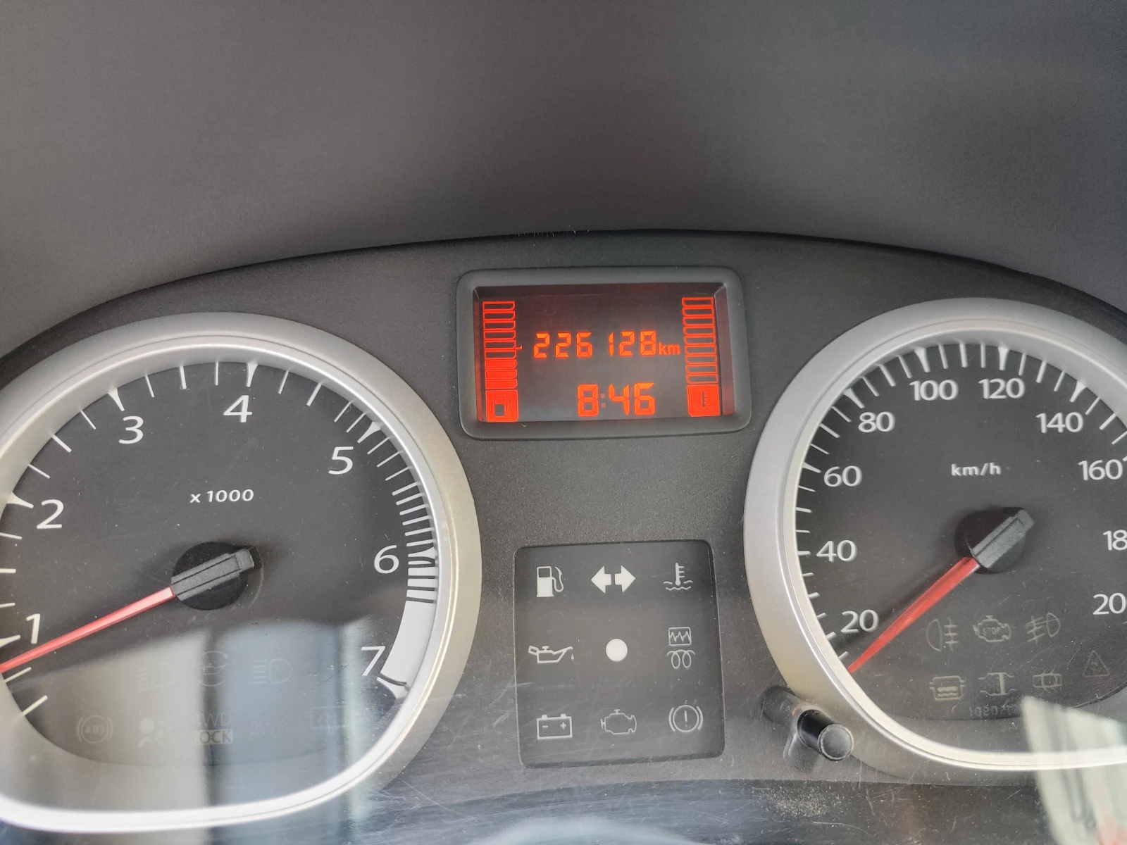 Dacia Duster, снимка 8 - Автомобили и джипове - 55486164