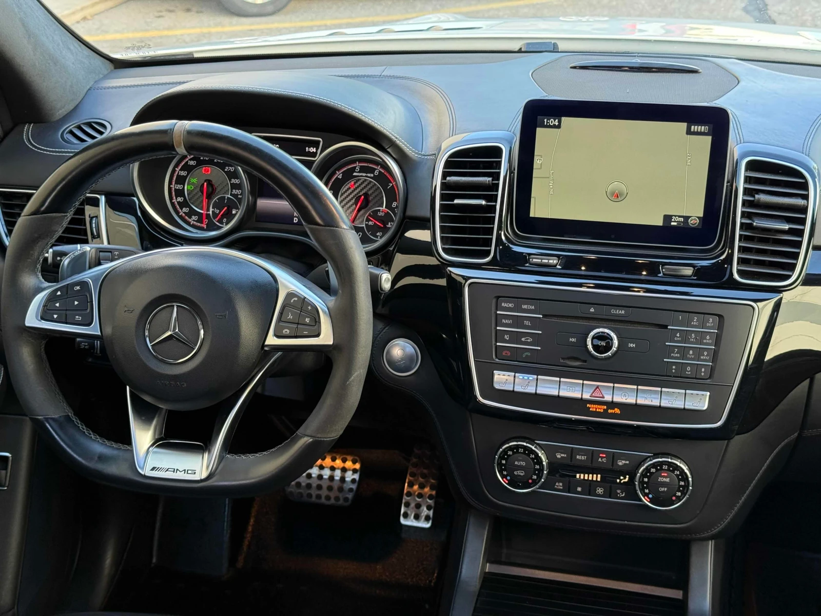 Mercedes-Benz GLE * AMG 63 S * АВТОКРЕДИТ БЕЗ ПЪРВОНАЧАЛНА ВНОСКА* , снимка 9 - Автомобили и джипове - 55897407