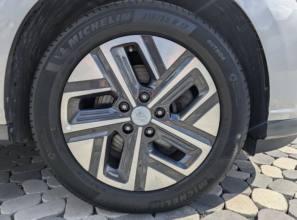 Hyundai Kona Гаранция , Термопомпа , Krell Soh 96%, снимка 17 - Автомобили и джипове - 55978714