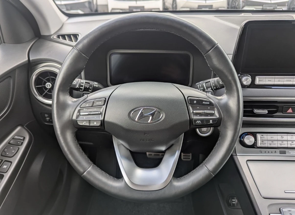 Hyundai Kona Гаранция , Термопомпа , Krell Soh 96%, снимка 11 - Автомобили и джипове - 55978714