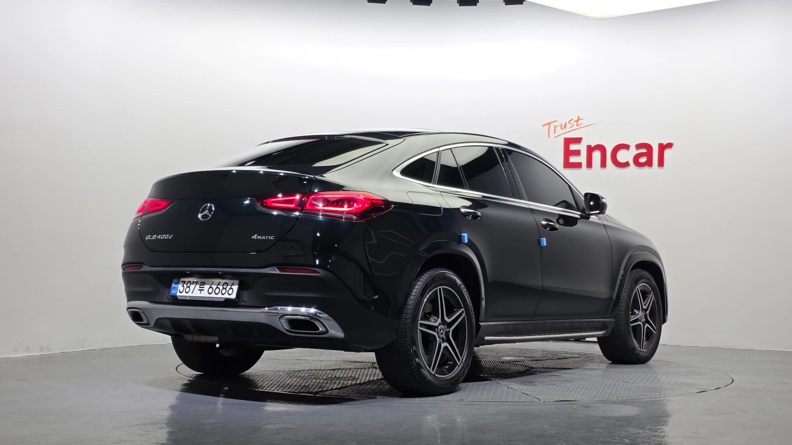 Mercedes-Benz GLE 400 d 4MATIC Coupe, снимка 2 - Автомобили и джипове - 56323494