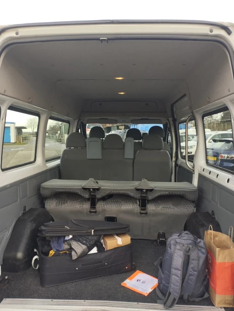 Ford Transit 2.2 климатик , снимка 15 - Бусове и автобуси - 48925628