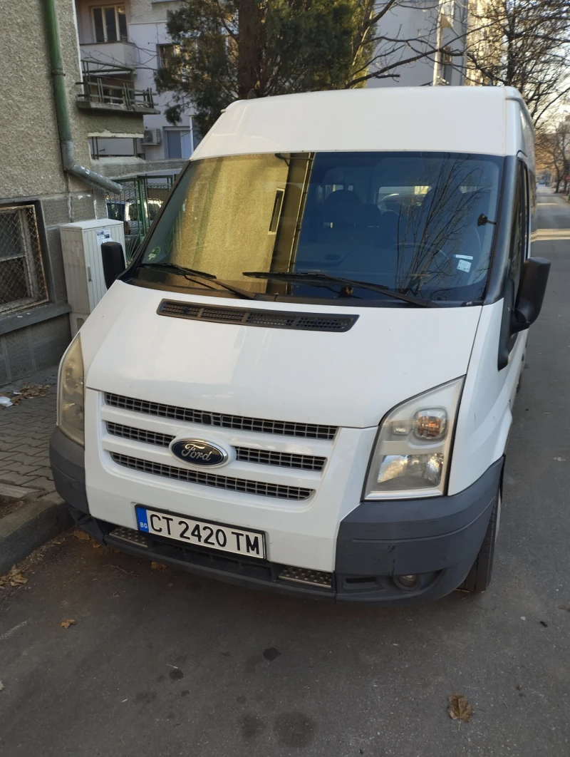 Ford Transit 2.2 климатик , снимка 2 - Бусове и автобуси - 48925628