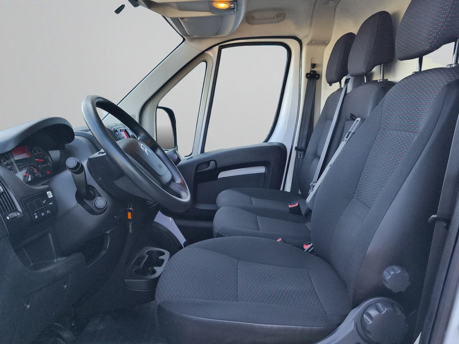 Citroen Jumper FT 35 L3H2 2.2 BlueHDI 140 BVM6 S&S E6.4//2212152, снимка 11 - Бусове и автобуси - 55465148