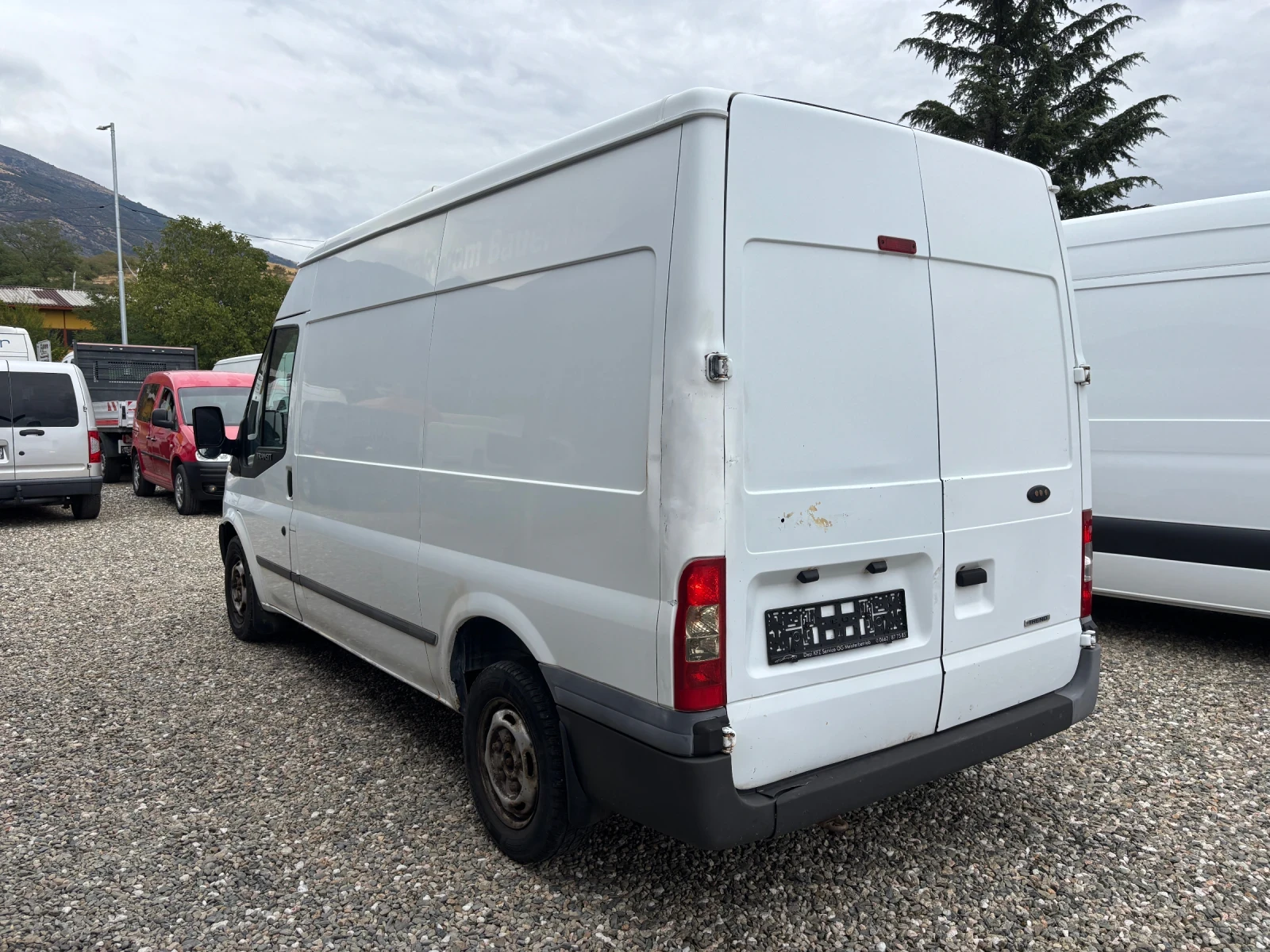 Ford Transit 2.2 140КС КЛИМА ХЛАДИЛЕН EURO5, снимка 4 - Бусове и автобуси - 56231984