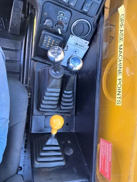 Телескопичен товарач JCB 531-70, снимка 8