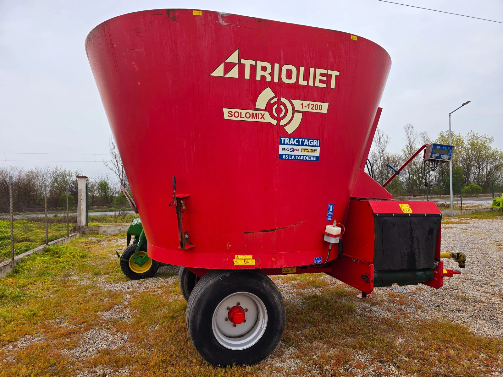 Друг вид Внос Миксер TRIOLIET 12m SOLOMIX - изображение 2