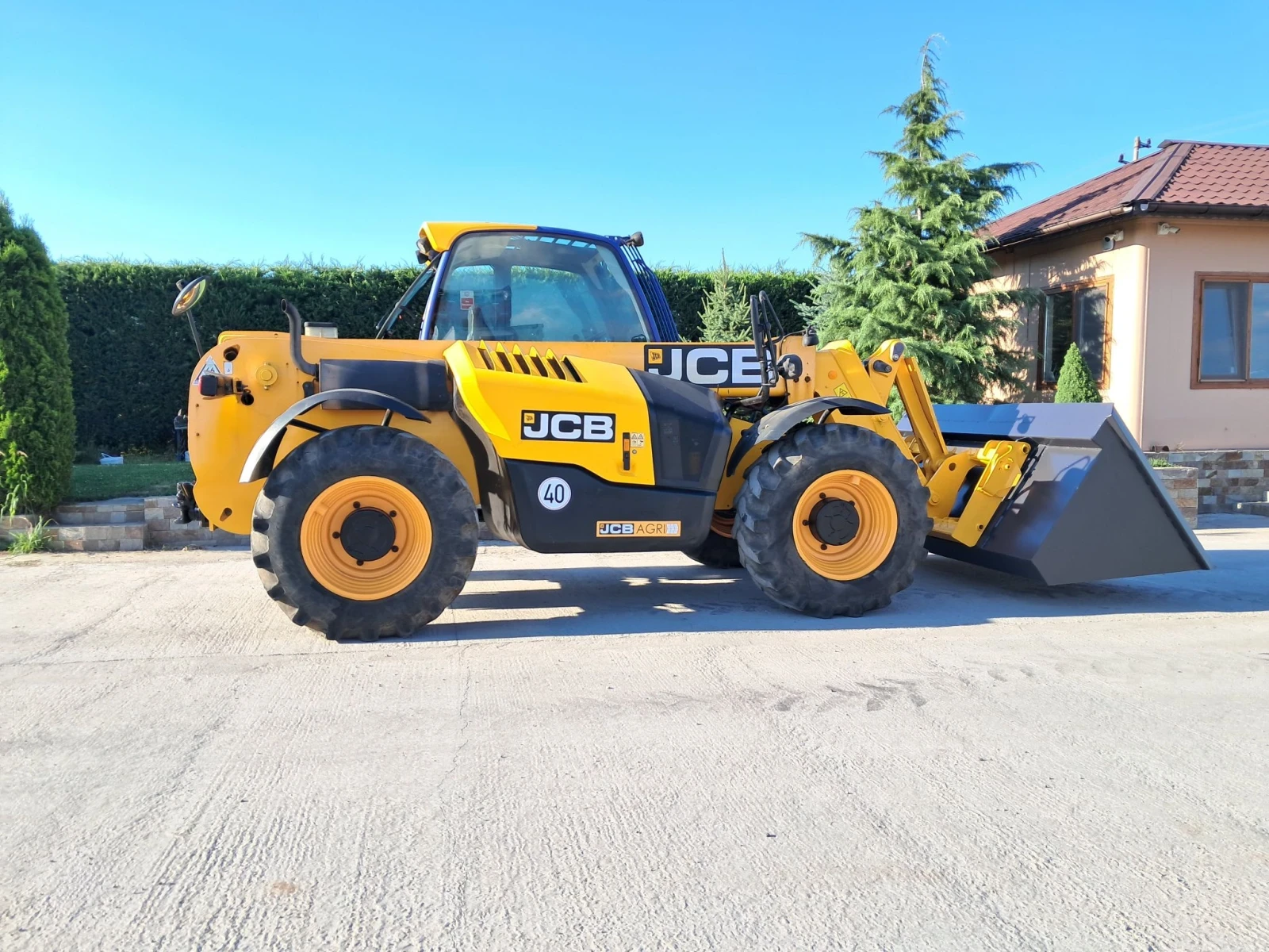Телескопичен товарач JCB 531-70, снимка 6 - Селскостопанска техника - 56649511