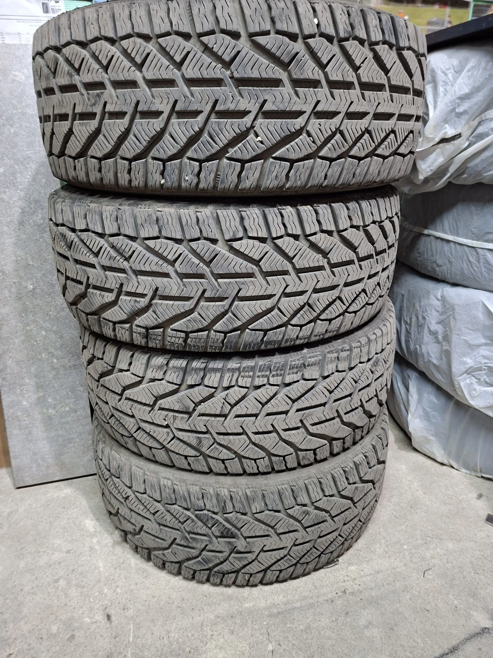 ���� 215/45R17 | Mobile.bg � ����������� 1