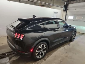 Ford Mustang Mach-E * PREMIUM * 2 КЛЮЧА* ПОДГРЕВ*  | Auto.bg — изображение 3