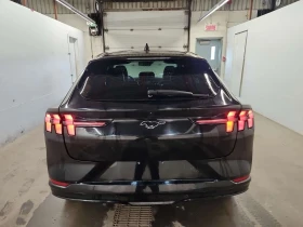 Ford Mustang Mach-E * PREMIUM * 2 КЛЮЧА* ПОДГРЕВ*  | Auto.bg — изображение 17