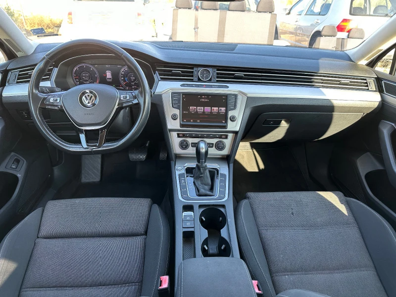 VW Passat 2.0tdi Full Led! Автоматик! Дистроник! Подгрев!, снимка 8 - Автомобили и джипове - 41961911