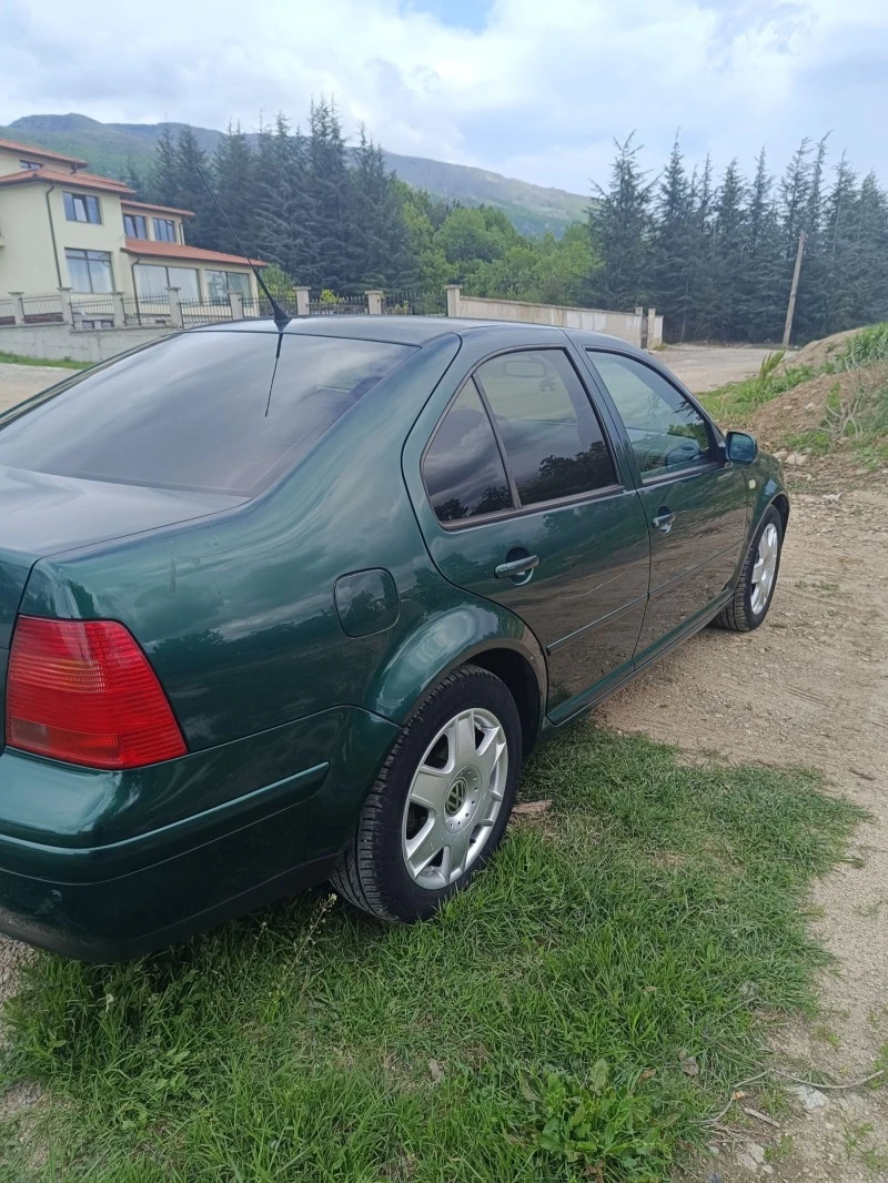 VW Bora, снимка 4 - Автомобили и джипове - 48502835