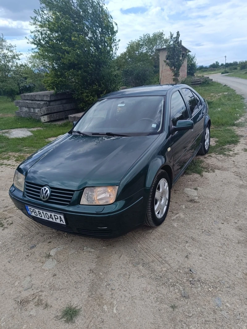 VW Bora, снимка 1 - Автомобили и джипове - 48502835