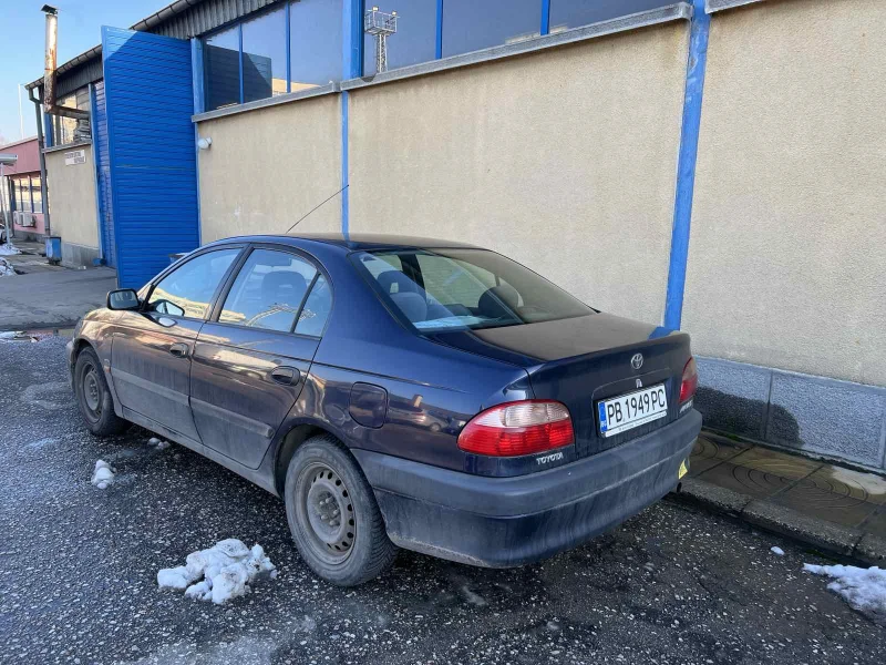 Toyota Avensis, снимка 3 - Автомобили и джипове - 48704787