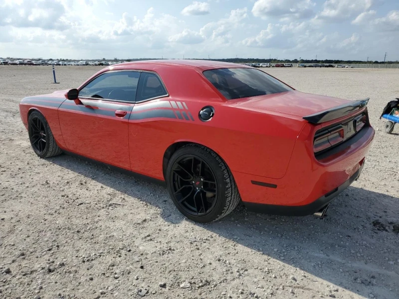 Dodge Challenger, снимка 6 - Автомобили и джипове - 48724715