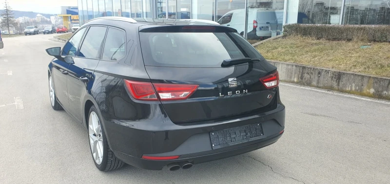 Seat Leon ST FR, снимка 7 - Автомобили и джипове - 48891791