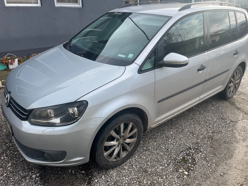 VW Touran, снимка 2 - Автомобили и джипове - 49466371