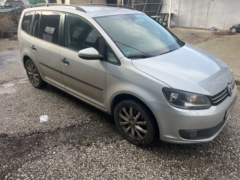 VW Touran, снимка 1 - Автомобили и джипове - 49466371