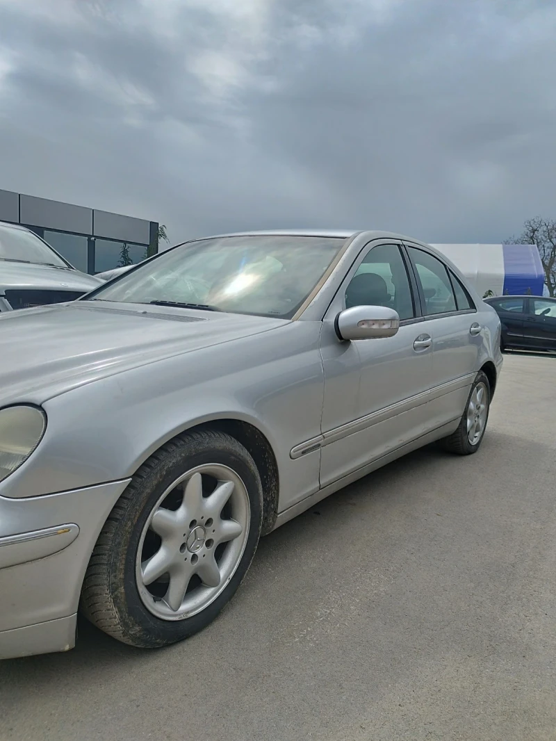 Mercedes-Benz C 270 612, снимка 3 - Автомобили и джипове - 49905717