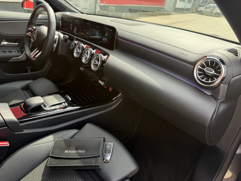 Mercedes-Benz CLA 180 AMG Пакет 45S, снимка 9 - Автомобили и джипове - 51685138