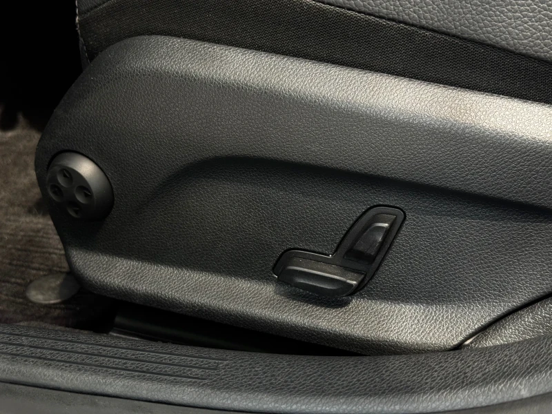 Mercedes-Benz C 220 d Lim. 4Matic Avantgarde ILS NAVI , снимка 11 - Автомобили и джипове - 50631324