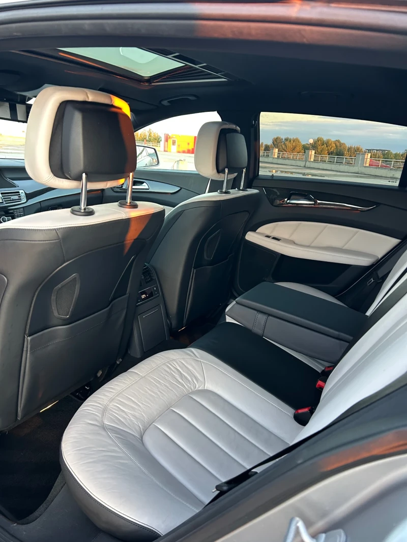 Mercedes-Benz CLS 350 CDI // AMG // DESIGNO // МАТ, снимка 10 - Автомобили и джипове - 52450365