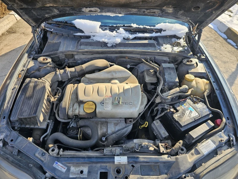 Opel Vectra 1.8, снимка 7 - Автомобили и джипове - 52346141