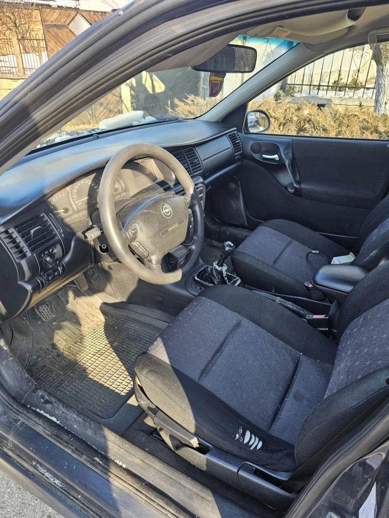 Opel Vectra 1.8, снимка 4 - Автомобили и джипове - 52346141