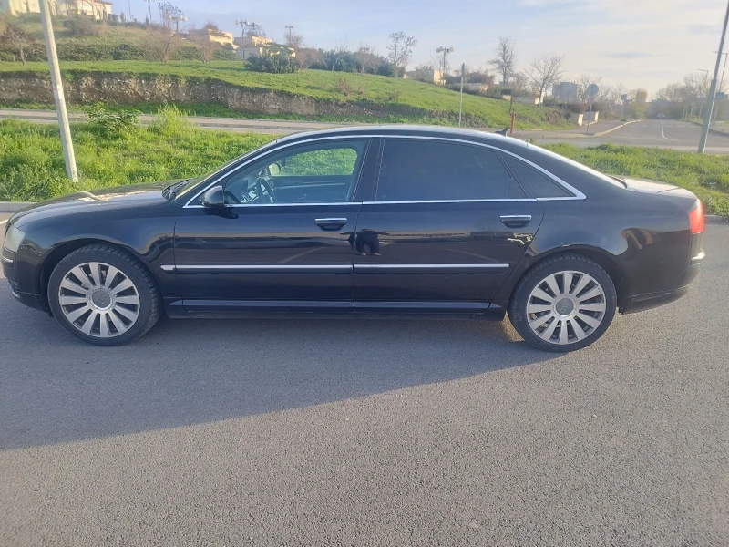 Audi A8 D3 4.2 L  FSI