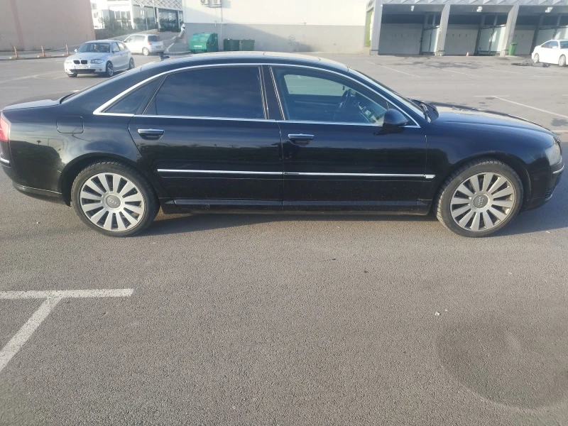 Audi A8 D3 4.2 L  FSI, снимка 2 - Автомобили и джипове - 52774382