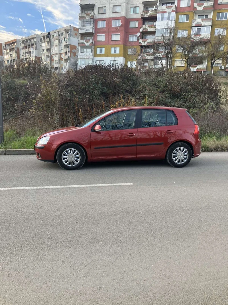 VW Golf 5, снимка 3 - Автомобили и джипове - 52978387