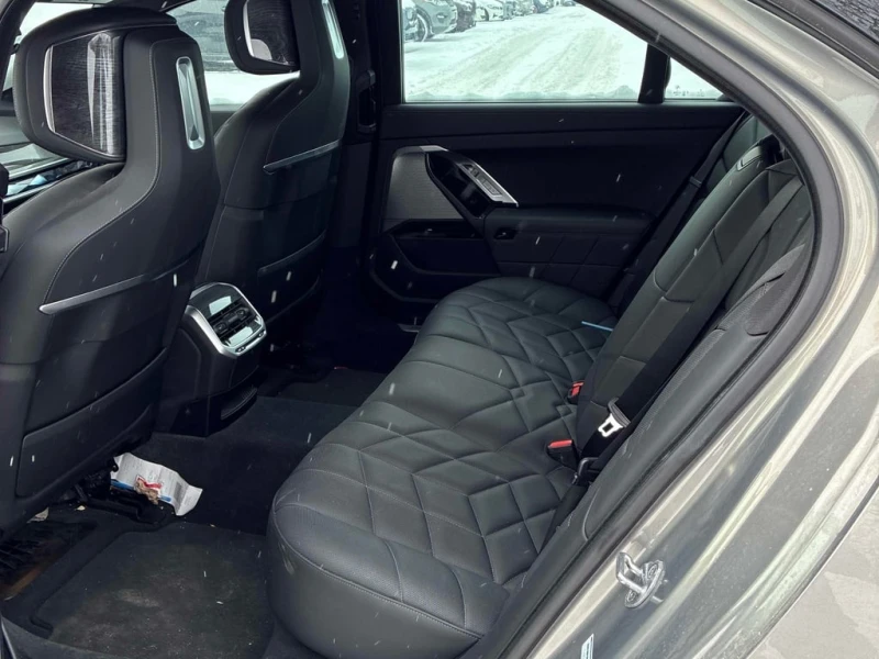 BMW 760 2023 760 XDRIVE * ГЛАВНО ПРЕДСТАВИТЕЛСТВО НА BMW *, снимка 11 - Автомобили и джипове - 53258990