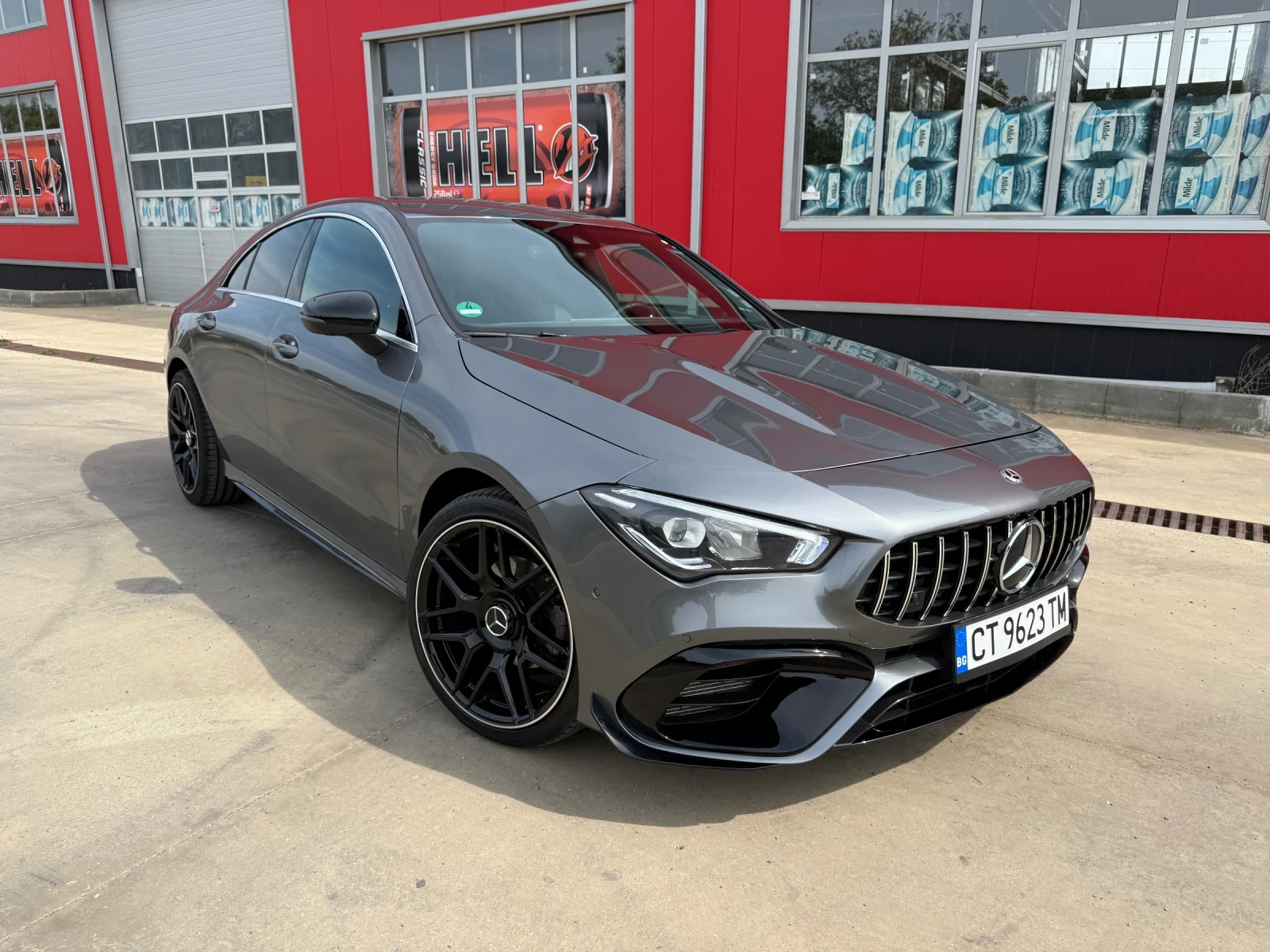 Mercedes-Benz CLA 180 AMG Пакет 45S, снимка 1