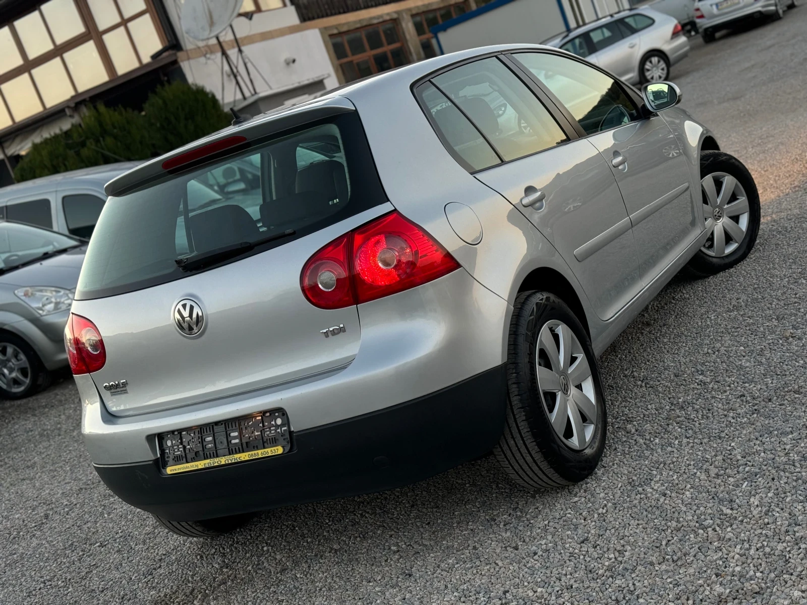 VW Golf 1.9TDI 105кс 6ск НАВИ ПОДГРЕВ CarPlay  - изображение 6