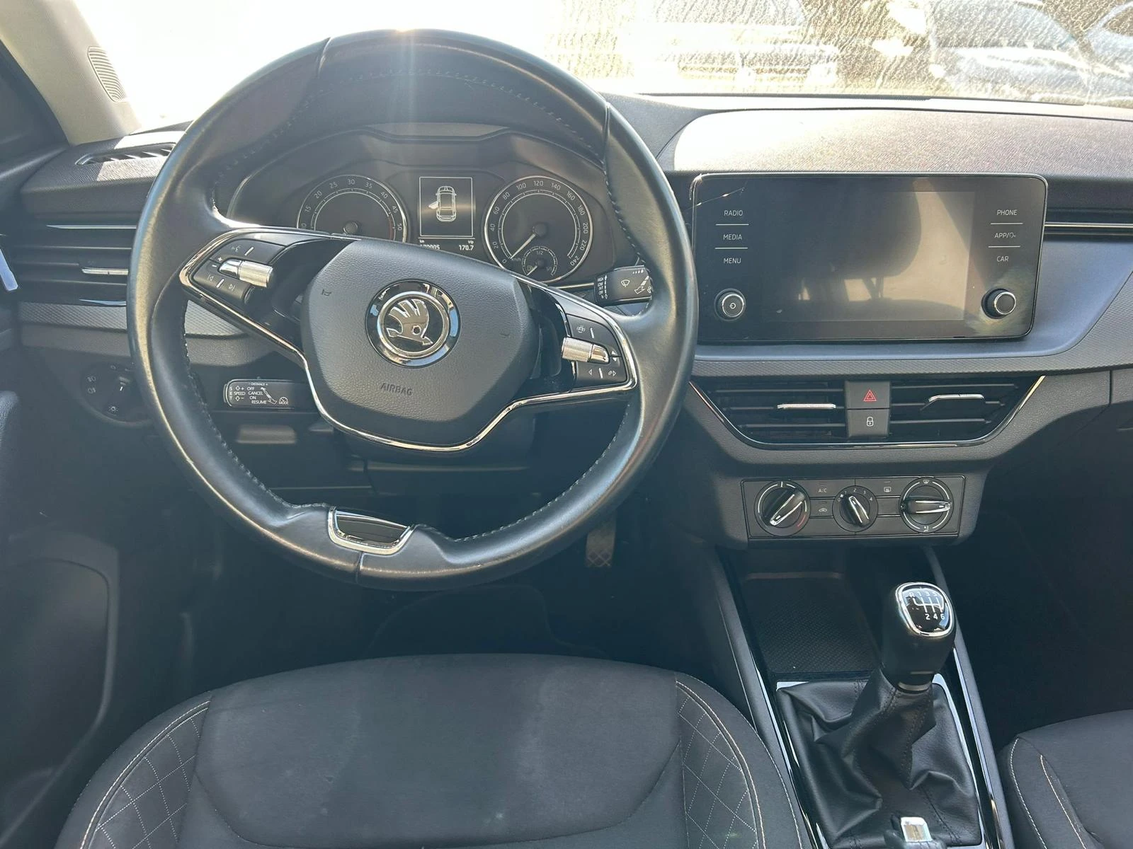 Skoda Scala 1.6 TDI - изображение 4