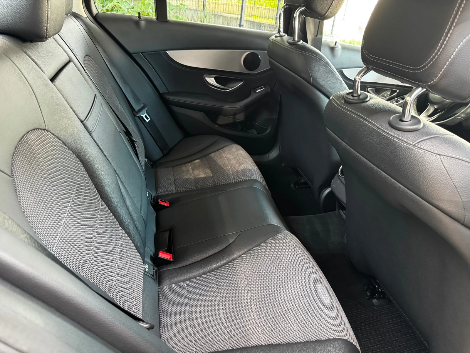 Mercedes-Benz C 220 d Lim. 4Matic Avantgarde ILS NAVI  | Mobile.bg   14