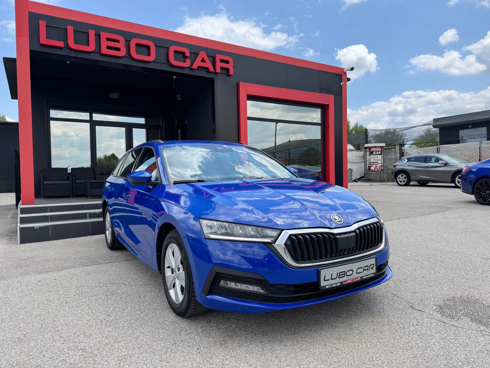 Skoda Octavia 2.0TDI-LED-DIGITAL-KEYLESS-DISTRONIC-LANE ASSIST | Mobile.bg   1