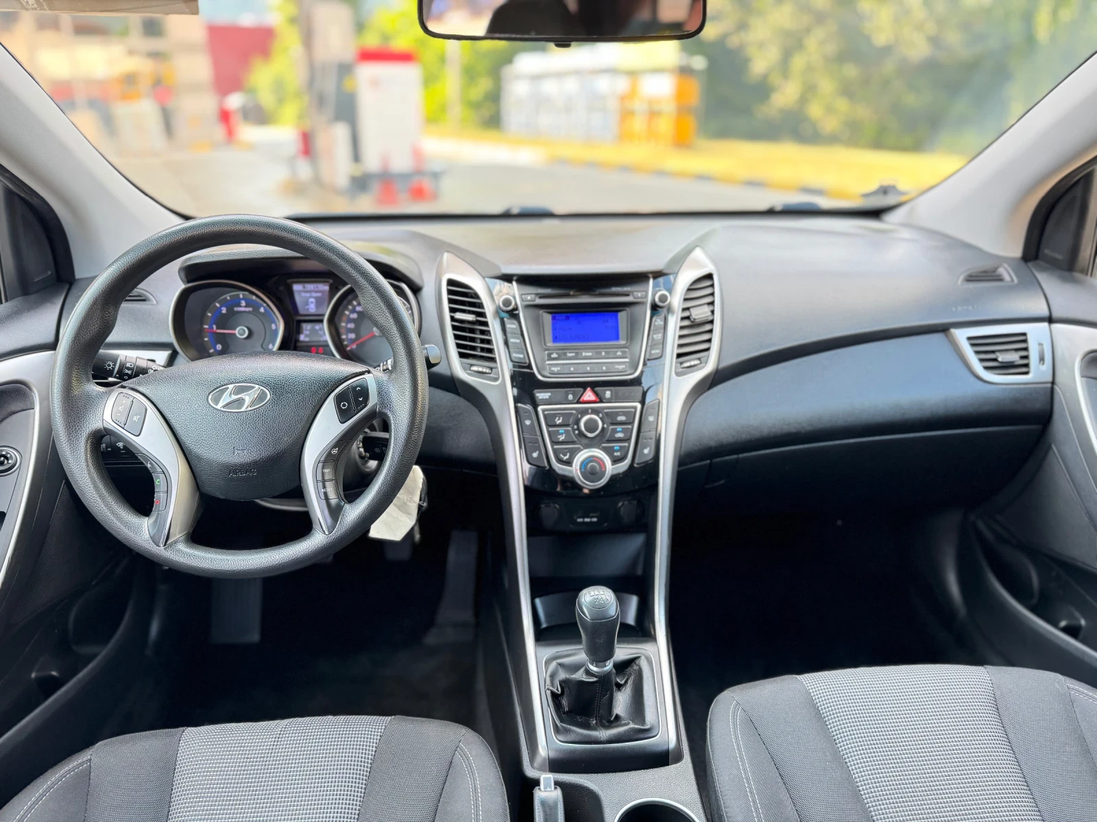 Hyundai I30 1.6CRDi  | Mobile.bg   15