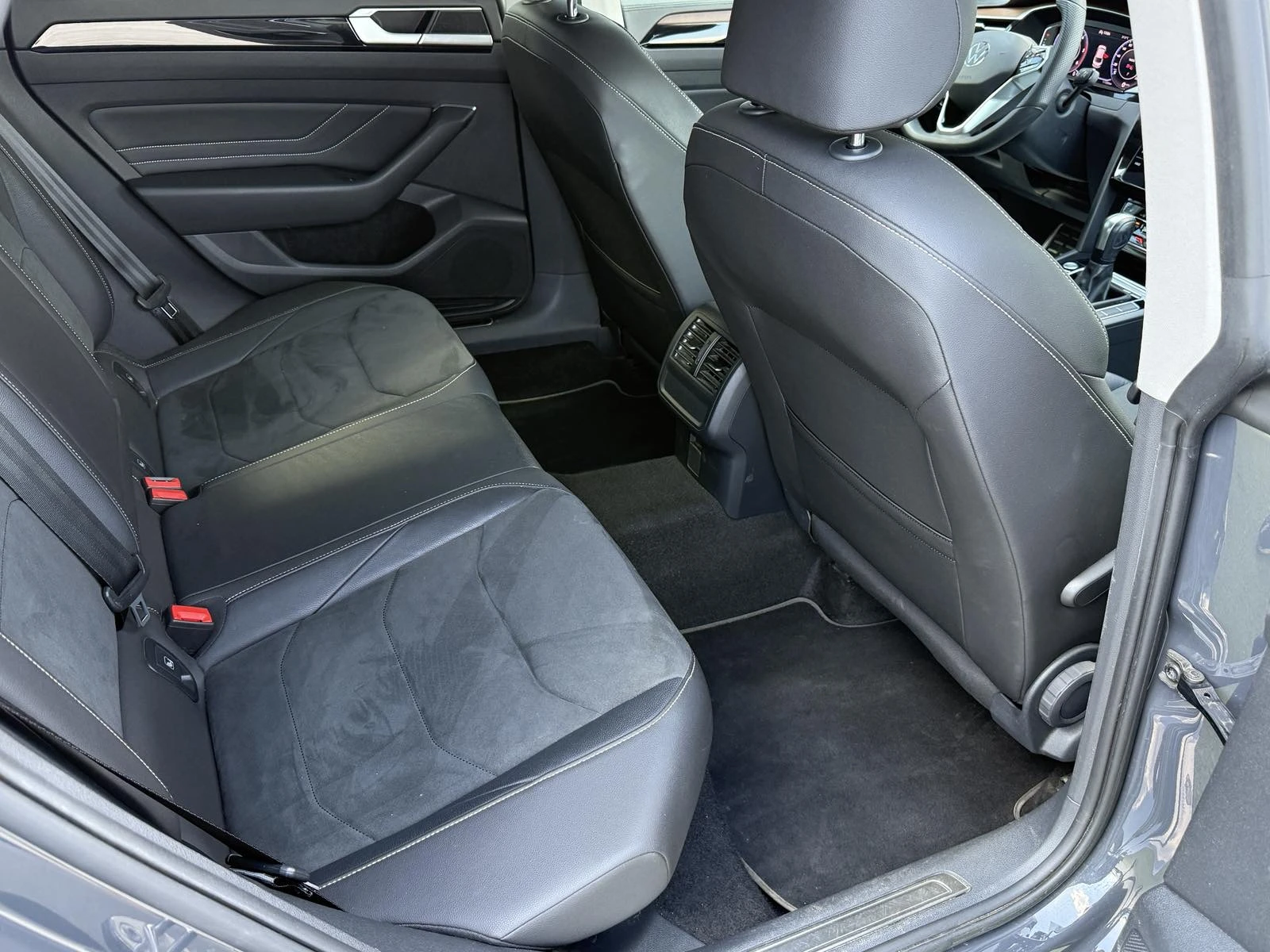 VW Arteon Elegance/2.0TDI/150K.C./7AT/ГАРАНЦИЯ - изображение 10