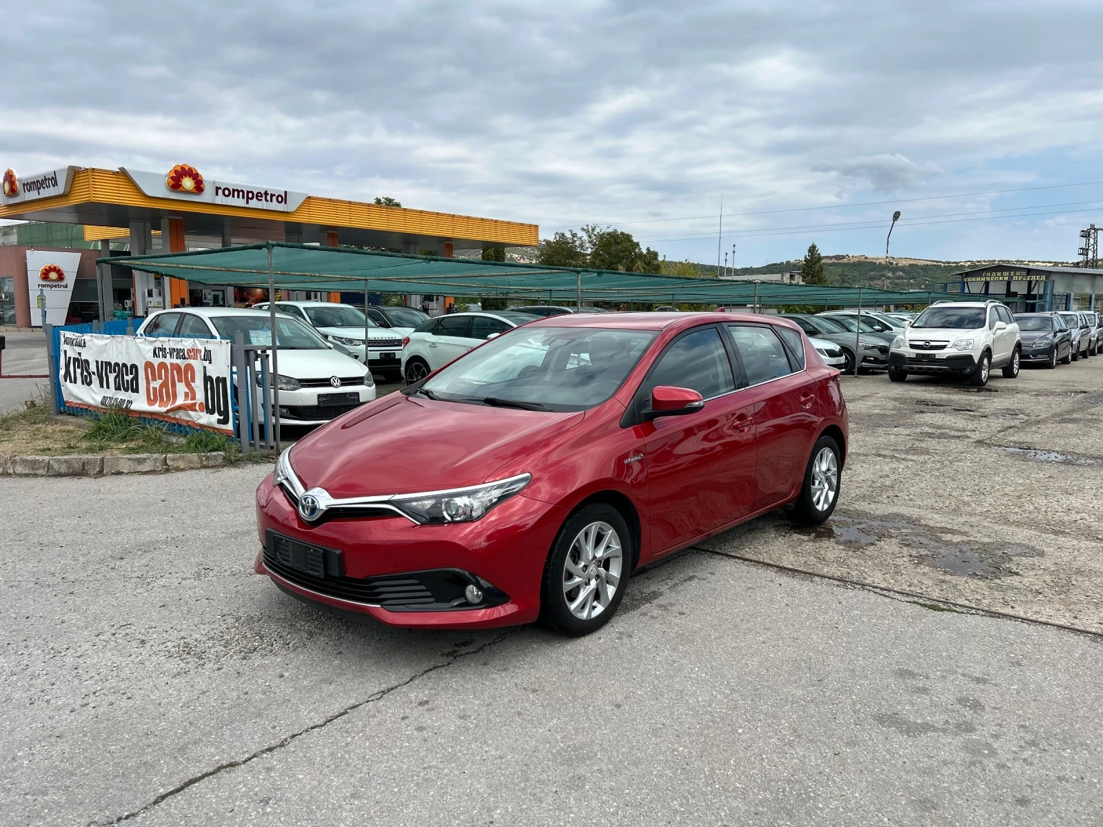 Toyota Auris HYBRID - изображение 3