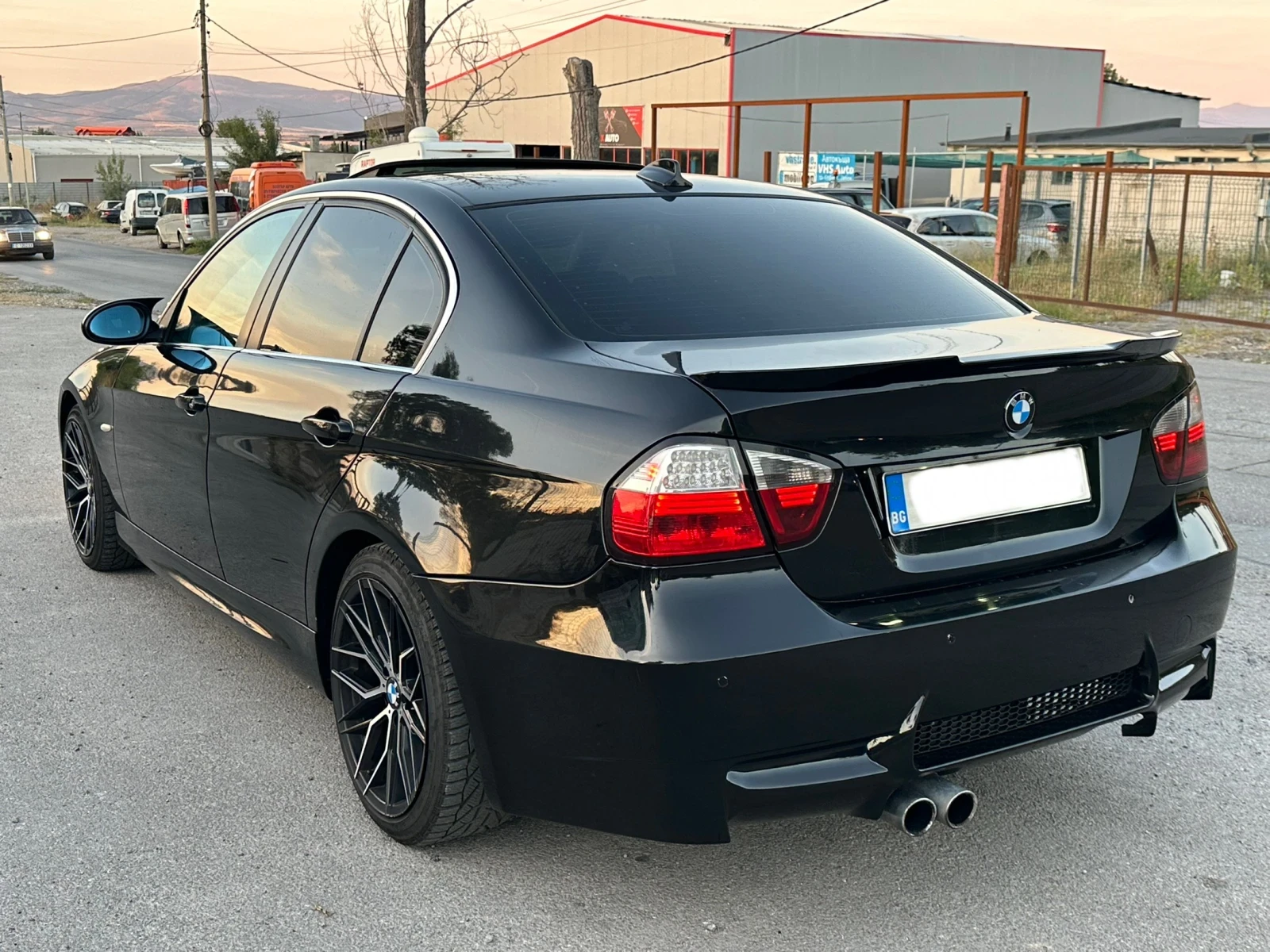 BMW 330  - изображение 6