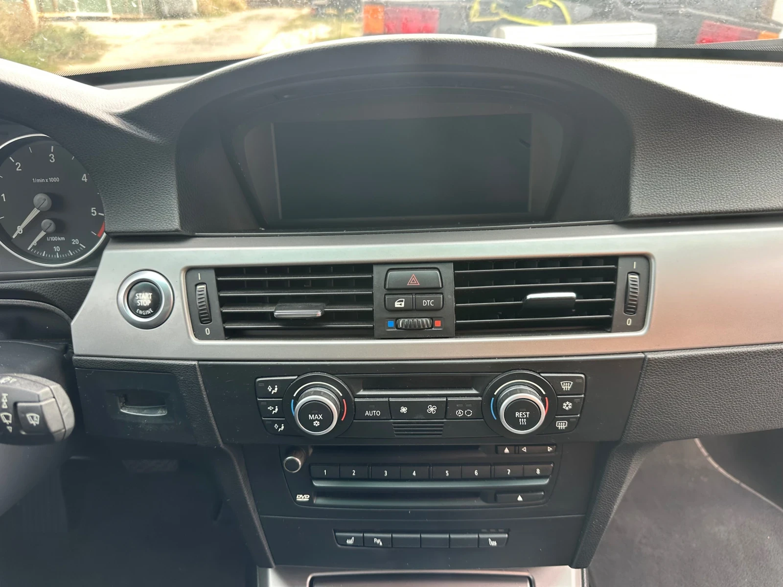 BMW 330  - изображение 8
