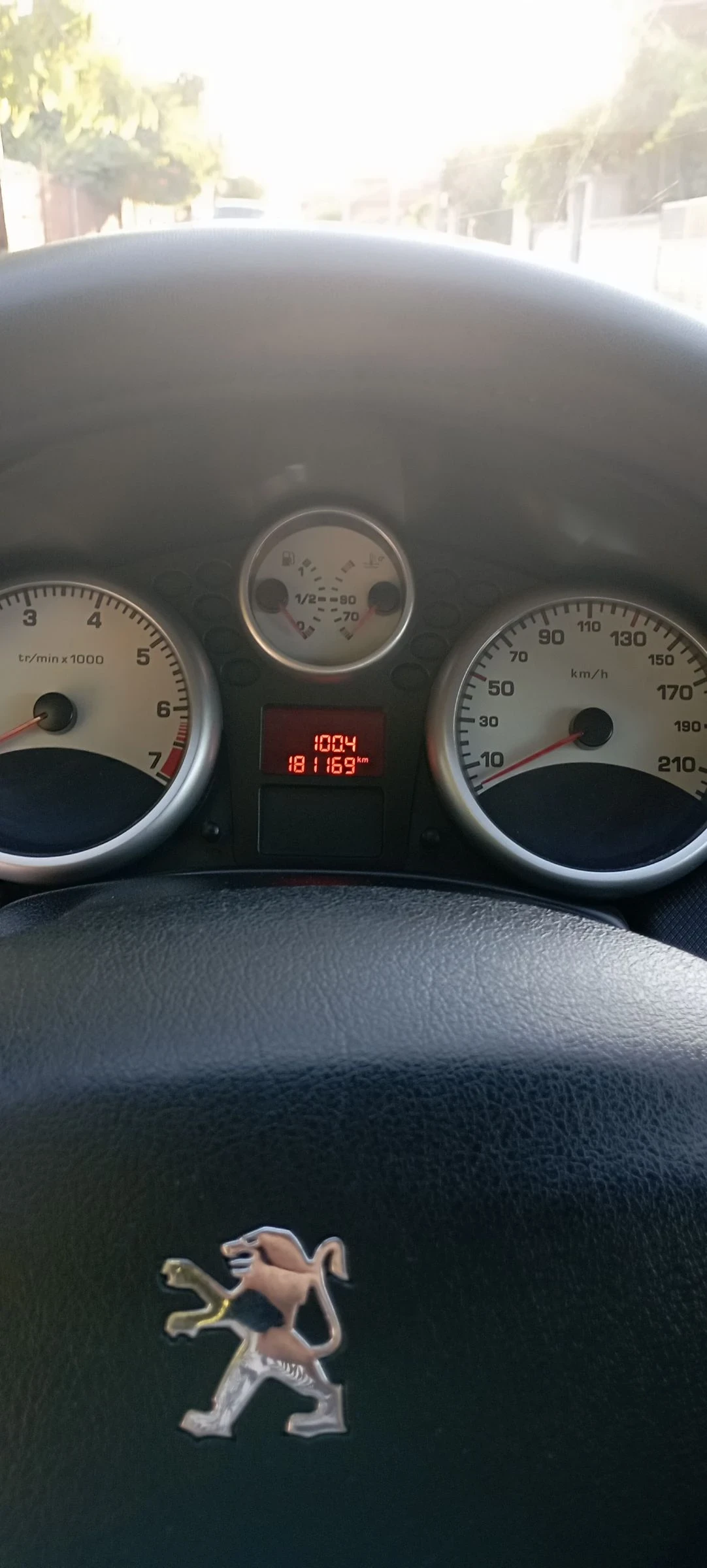 Peugeot 207 1.4  - изображение 7