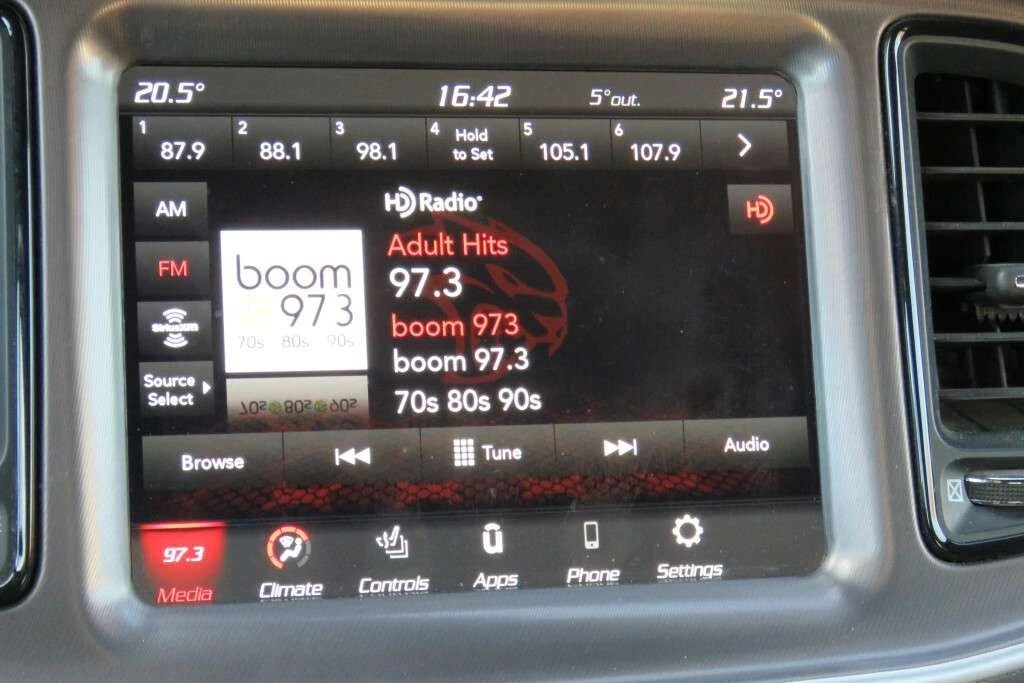 Dodge Challenger * R/T * CARFAX * ���� �� �� | Mobile.bg � ����������� 12