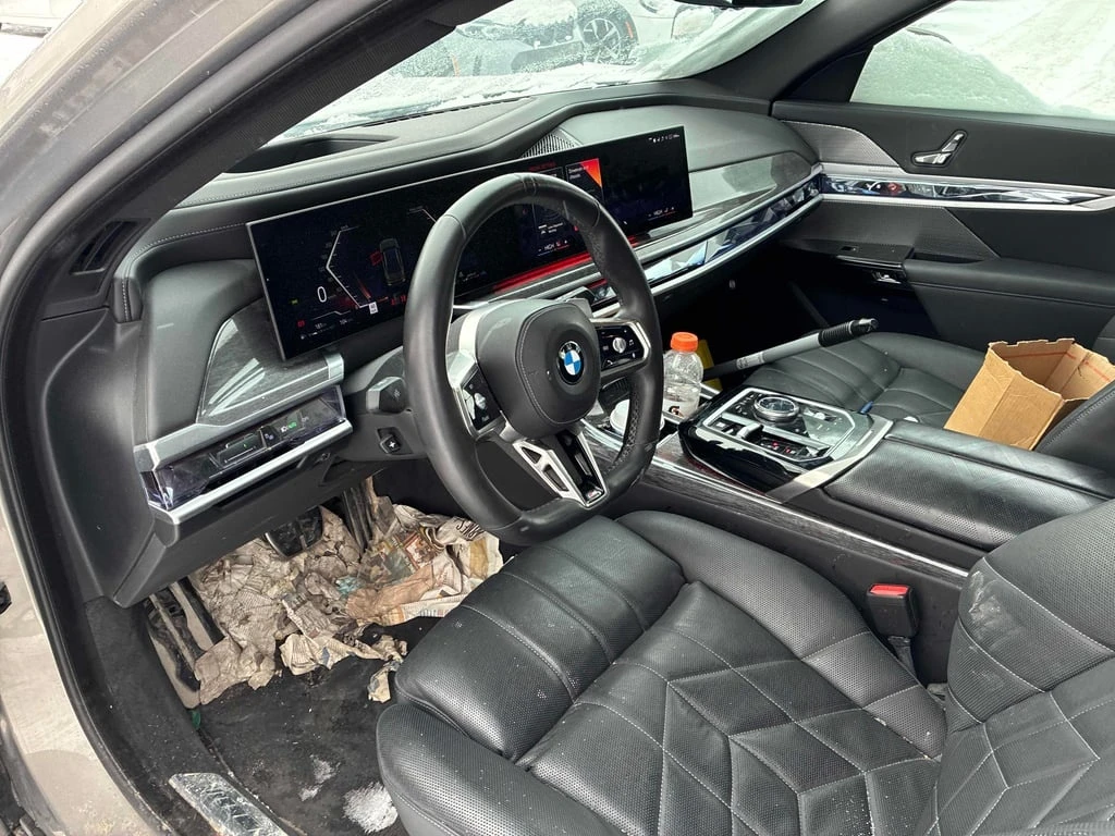 BMW 760 2023 760 XDRIVE * ГЛАВНО ПРЕДСТАВИТЕЛСТВО НА BMW * - изображение 7